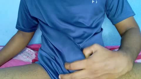 shyeyes online show from 12.05.24