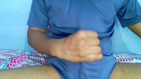 shyeyes online show from 12.19.24