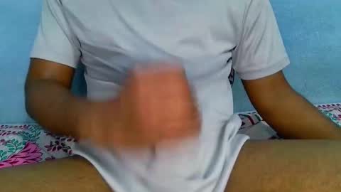 shyeyes online show from 02.18.25