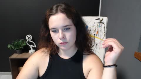 Snapshot of shy_lil chatting on 09.25.25 shy_lil online show from 09.25.25