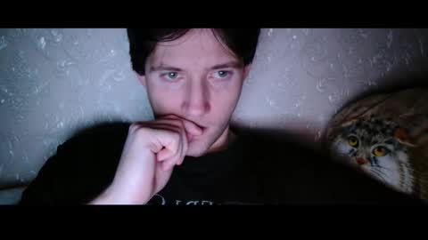 Snapshot of shy_matthew chatting on 10.29.25 Matthew online show from 10.29.25