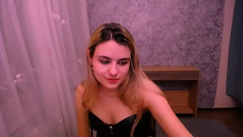 shy_sabrina_ online show from 02.24.25