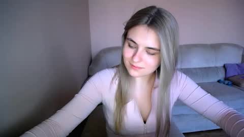 Snapshot of shy_sabrina_ chatting on 03.21.26 shy_sabrina_ online show from 03.21.26