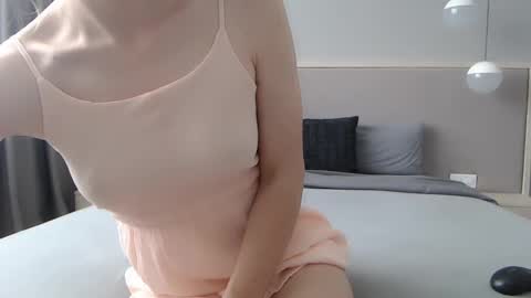 shy_schoolgirl_ online show from 09.16.25