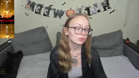 Melissa online show from 11.02.25