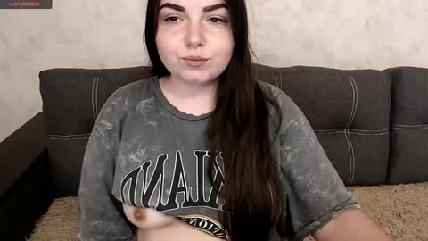 Snapshot of shyadalin chatting on 05.28.26 ShyAdalin online show from 05.28.26