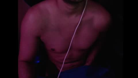 Snapshot of shyboy6000 chatting on 12.25.24 shyboy6000 online show from 12.25.24