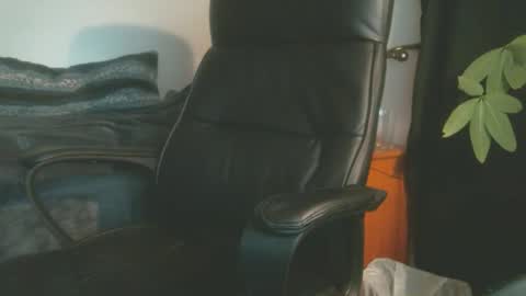 Snapshot of shyboyhugecum2020 chatting on 02.16.26 shyboyhugecum2020 online show from 02.16.26