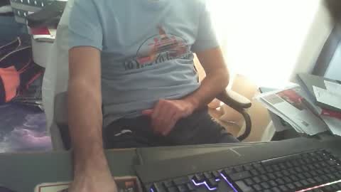 Snapshot of shyfrenchcock chatting on 10.11.25 shyfrenchcock online show from 10.11.25