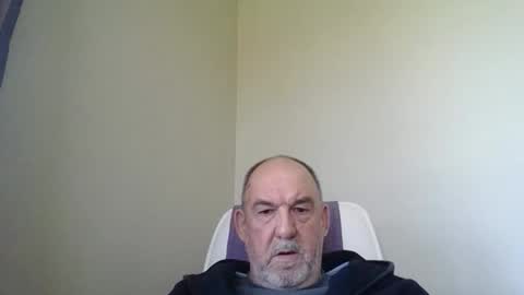 shyguytm online show from 09.12.25