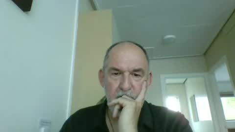 shyguytm online show from 11.03.25