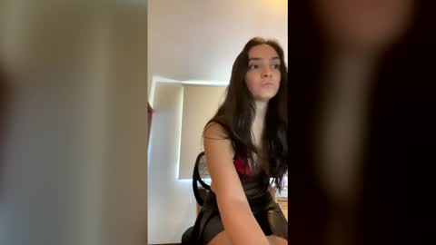 Snapshot of shylatinalove chatting on 05.29.26 shylatinalove online show from 05.29.26