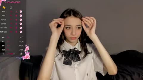 Snapshot of shylinaa chatting on 06.13.26 shylinaa online show from 06.13.26