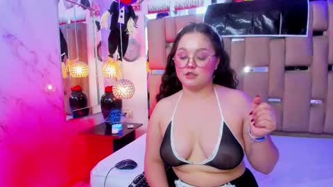 Shyly online show from 10.23.25