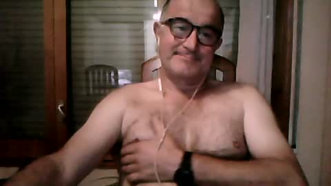Snapshot of shymmy10 chatting on 06.13.26 shymmy10 online show from 06.13.26