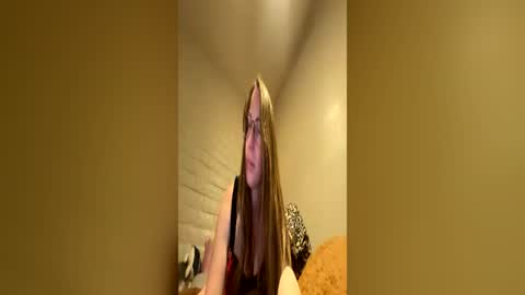 shyrollergrl online show from 06.28.26
