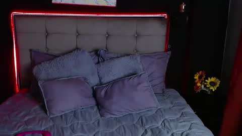 Snapshot of shyvibes_ chatting on 02.07.25 CALL ME  CHARLOTTE online show from 02.07.25