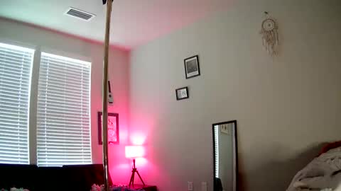 shypetitebaby online show from 04.24.26