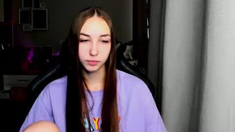 SIA online show from 10.25.25