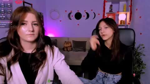 Snapshot of sicilia_shine chatting on 02.19.26 silicia online show from 02.19.26