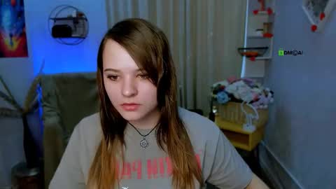 Snapshot of sicilia_shine chatting on 02.28.26 silicia online show from 02.28.26