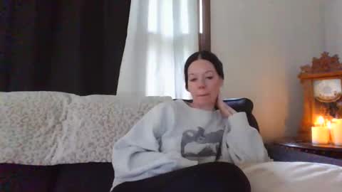 Snapshot of sidneyraee chatting on 04.19.26 Mrs. St. Patrickk online show from 04.19.26