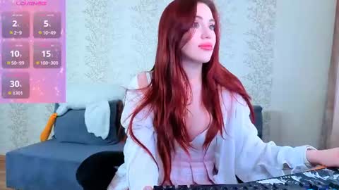Snapshot of sidny_blush chatting on 07.14.26 Sidny online show from 07.14.26