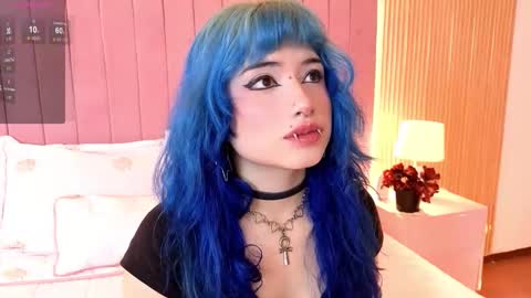 Snapshot of sienna_desiree chatting on 04.08.26 Sienna Desieree online show from 04.08.26