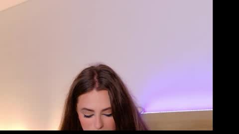 sienna_voss online show from 12.14.25