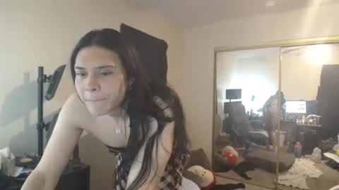 Nicole Zelaya Ferrati  Niky Ferrati online show from 01.26.25