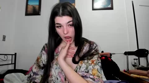 Snapshot of sierrasquirter chatting on 01.16.25 Sierra online show from 01.16.25