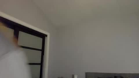 SilentSarah online show from 12.22.25