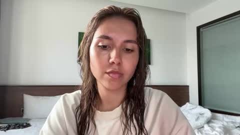 You fav Miss Si online show from 02.06.26