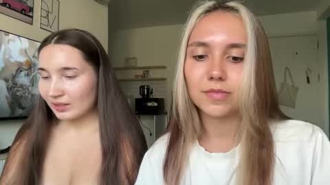 You fav Miss Si online show from 03.22.26