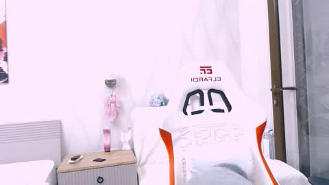 silk_ann online show from 02.03.26