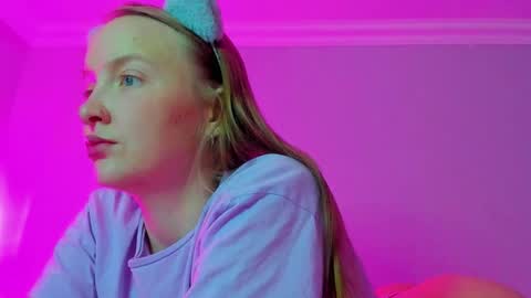 Mila online show from 10.27.25