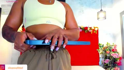 Snapshot of silvannafit chatting on 03.15.26 Silvana Fit online show from 03.15.26