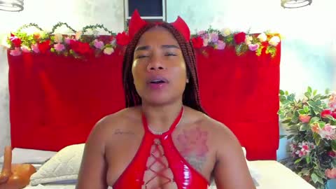 Snapshot of silvannafit chatting on 05.16.26 Silvana Fit online show from 05.16.26