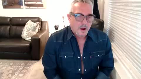 silveroli187 online show from 11.11.25