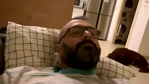 Snapshot of simon_bb chatting on 11.18.25 Si online show from 11.18.25
