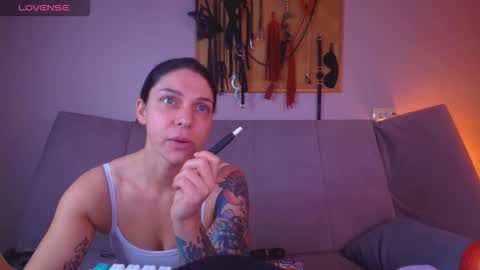 simona_moonshine online show from 02.20.26