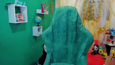 Simon Simpson          Modelo Independiente online show from 12.01.25