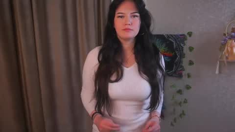 Snapshot of simonnekersten chatting on 03.27.26 Flora online show from 03.27.26