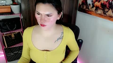 Snapshot of simplepinayx chatting on 04.22.26 call me nath online show from 04.22.26