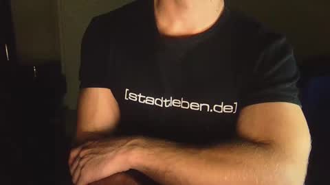 Adrian online show from 10.10.25