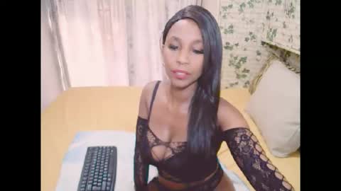 simply_pleasure00 online show from 05.19.26