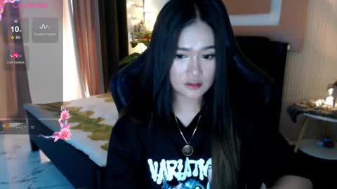 Adrianna Fowler online show from 02.11.26