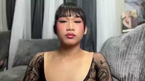 Snapshot of simplysultrykylie chatting on 06.19.26 Kylie online show from 06.19.26