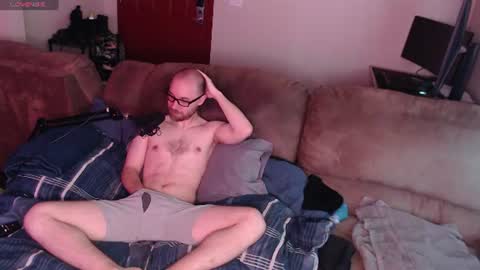 Snapshot of sin_lord chatting on 06.09.26 Husky Dad online show from 06.09.26