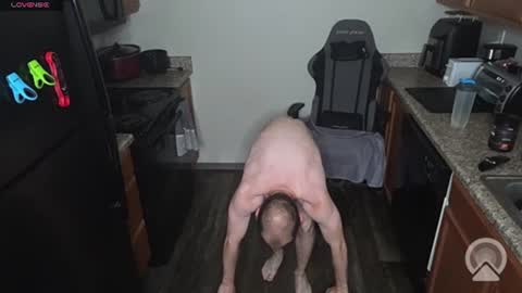 Snapshot of sin_lord chatting on 06.27.26 Husky Dad online show from 06.27.26